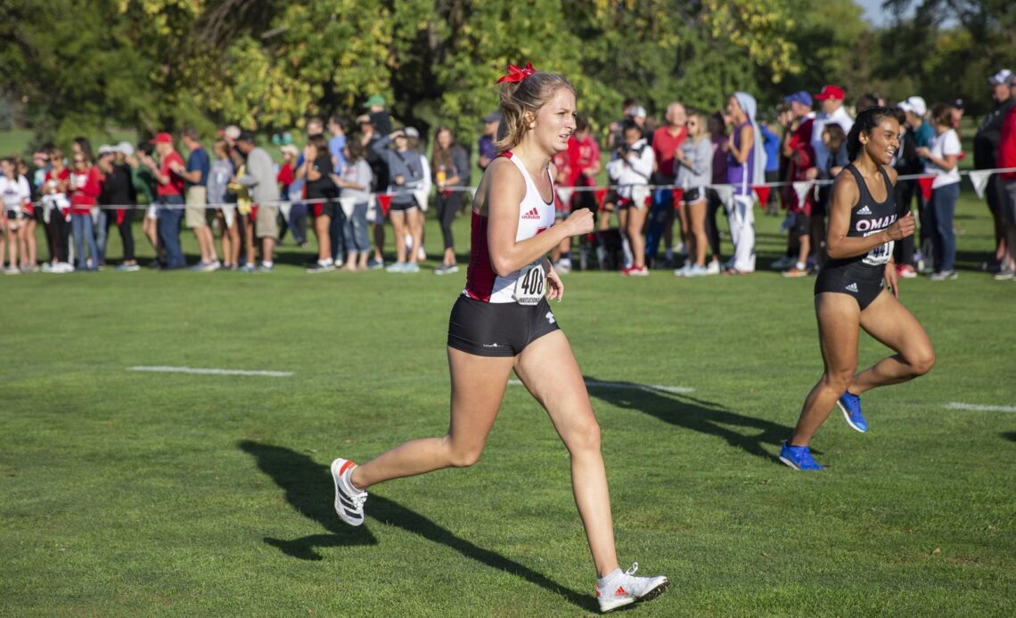 Women Place Second at Augustana Twilight; Men Finish Fifth VCP Athletics