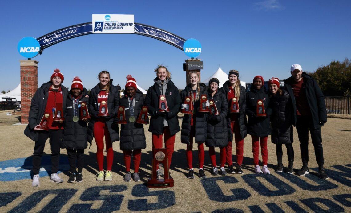 Alabama Women Take Third at NCAA Cross Country Championships, Men Finish 27th