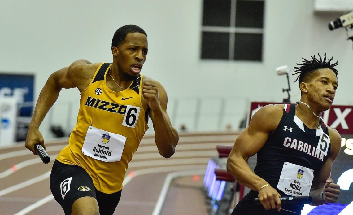 Track and Field Sends Eight to the Podium in Season Opener