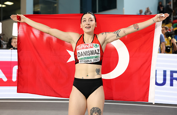 2023 European Athletics Indoor Champs: A medal for Turkey! Tugba Danismaz wins the Triple Jump!