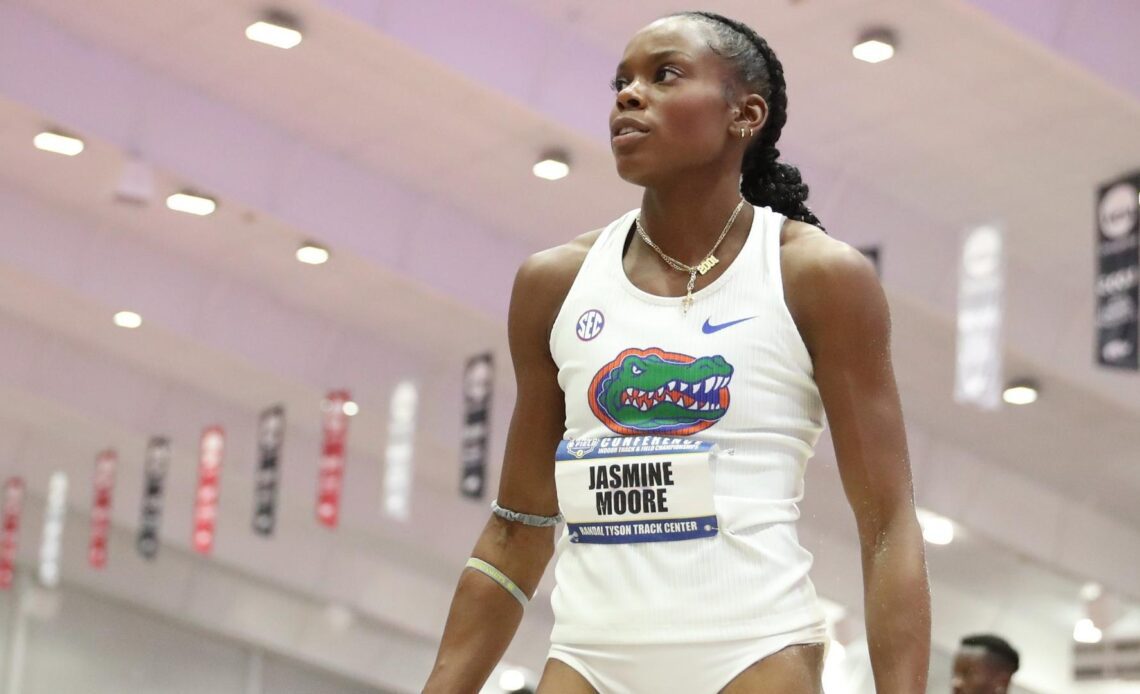 Diggs and Moore Named to The Bowerman Women’s Watch List