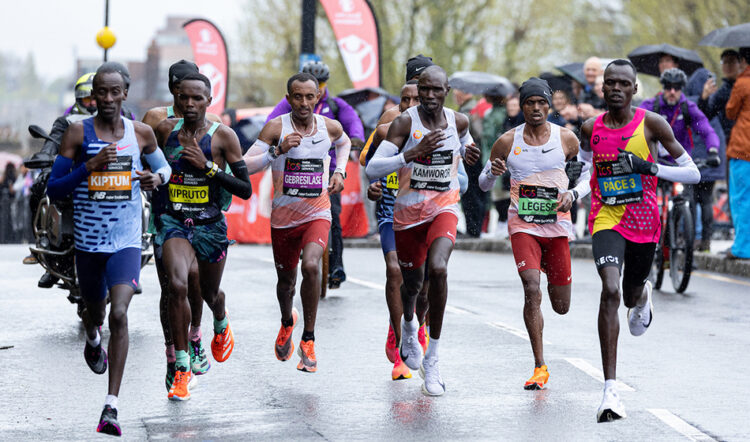 Kelvin Kiptum storms to super-fast London men's win