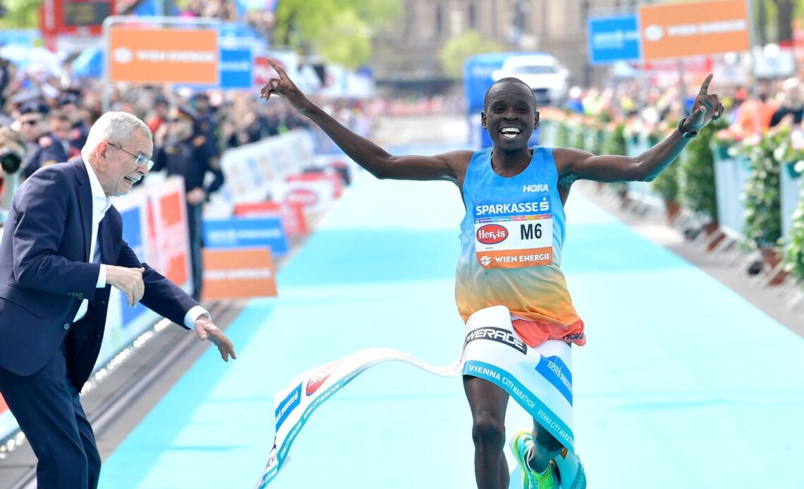 Samwel Mailu smashes course record in Vienna City Marathon