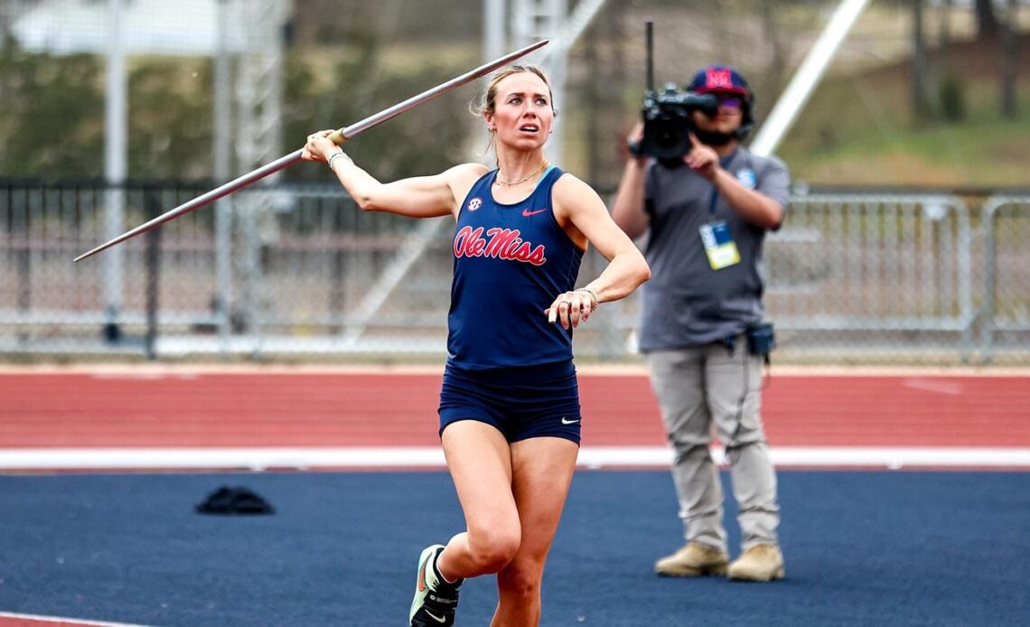 Track & Field to Honor Senior Class at 2023 Joe Walker Invite VCP