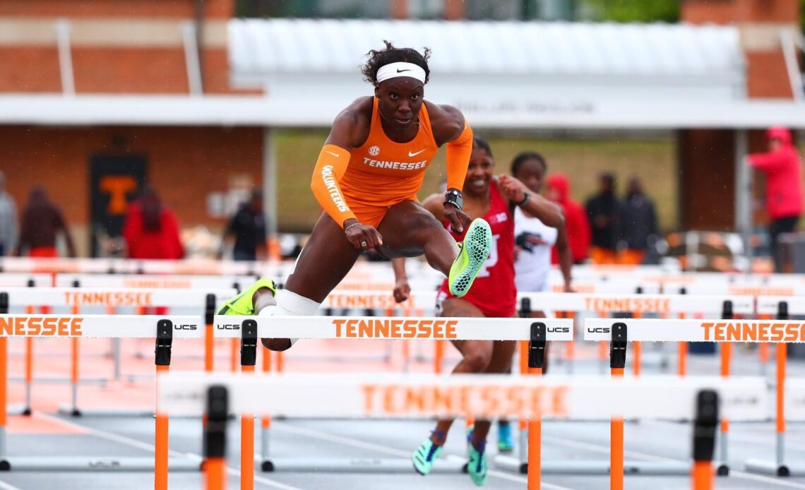 UT’s Seven Victories Highlight Final Day Of Tennessee Invite