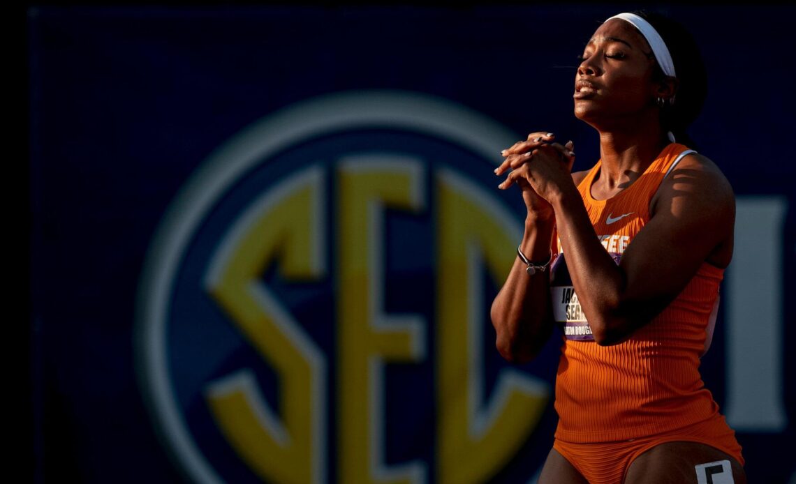 Both Teams Place Top Five, Sears Wins Commissioner’s Trophy At SEC Outdoor Championships