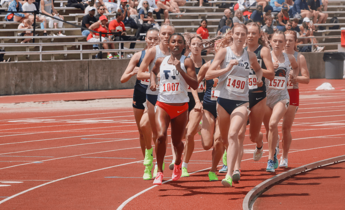 Howell Qualifies for Third-Straight NCAA Outdoor Championships