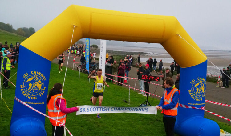 Scottish 5km titles won on Edinburgh's roads - UK results round-up