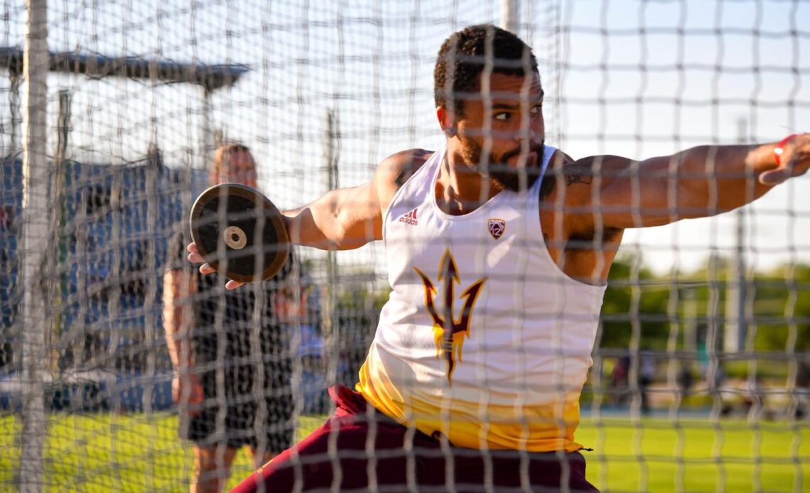 Washington Earns 2nd West Region Field Athlete of the Year Award