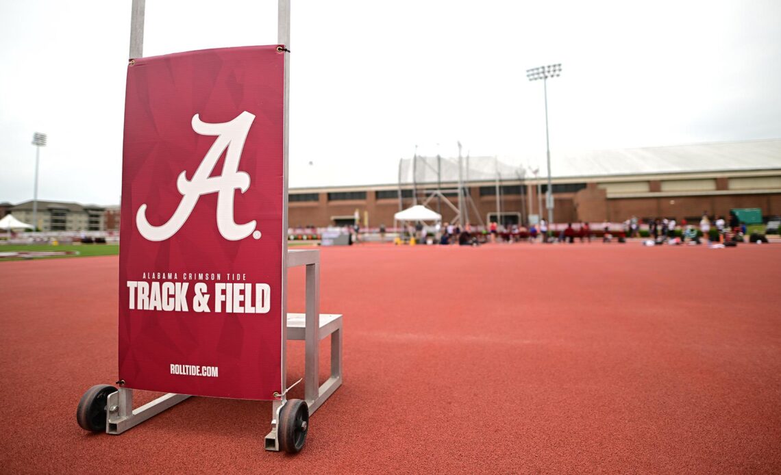 Sixteen Crimson Tide Student-Athletes Named to USTFCCCA All-Academic Teams