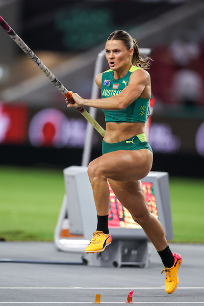 Moon and Kennedy Stage Epic Pole Vault Clash, Share Gold!