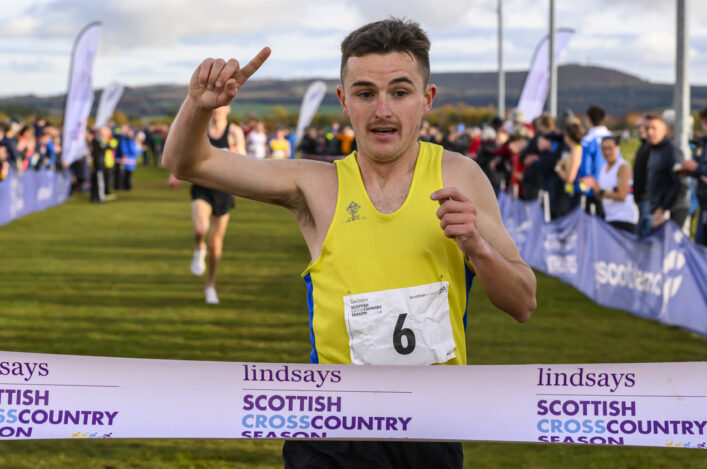 Lifted by Lanark: Superb atmosphere as Record fields enjoy Short Course