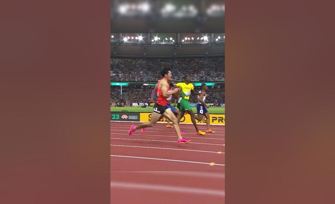 So close 🤯 #athletics #worldathleticschamps #running #sports #jamaica #usa #worldathleticschamps