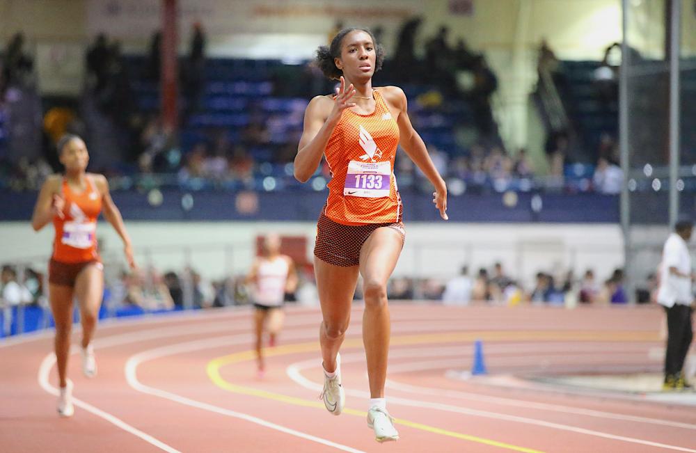 News - Elise Cooper Out The Blocks Quick To Open Indoor Season At Coaches Hall of Fame Invitational