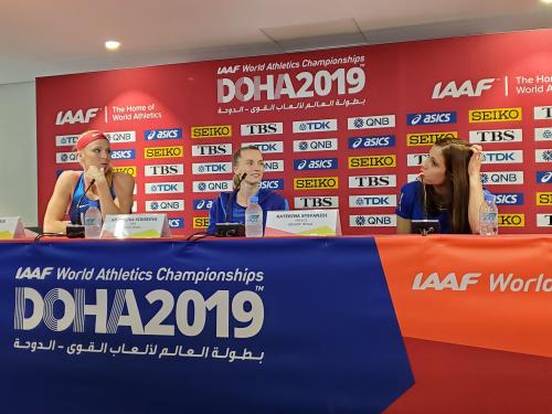 Katerina Stefanidi opens at 4.57m for the 2024 season!