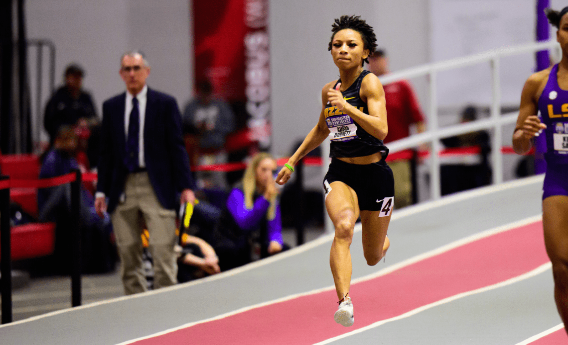Burnett Shatters Women's 60m Record Twice In First Day Of The DeLoss Dodds Invitational