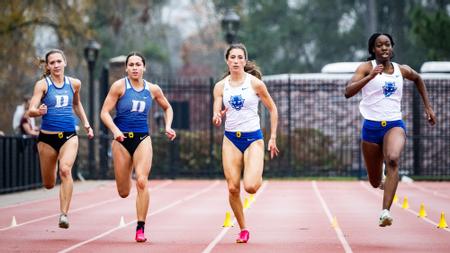 Duke women's sprinters compete at Blue White Scrimmage