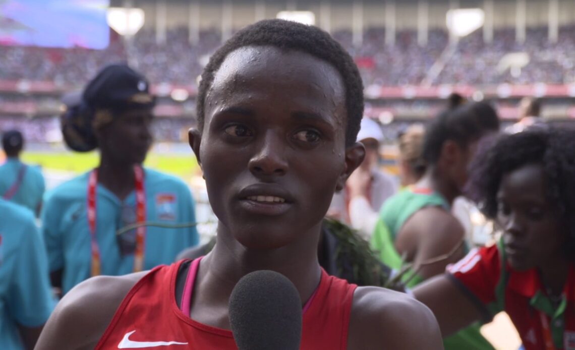IAAF WU18 Nairobi - 800m Women Gold Jackline WAMBUI