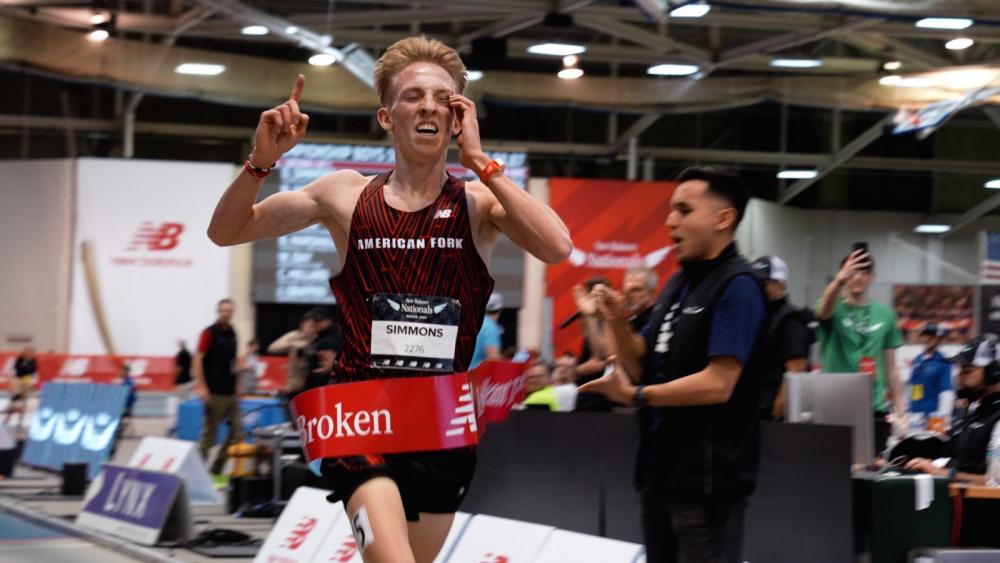 News - Daniel Simmons Smashes HSR In Boys 5,000 At New Balance Nationals Indoor