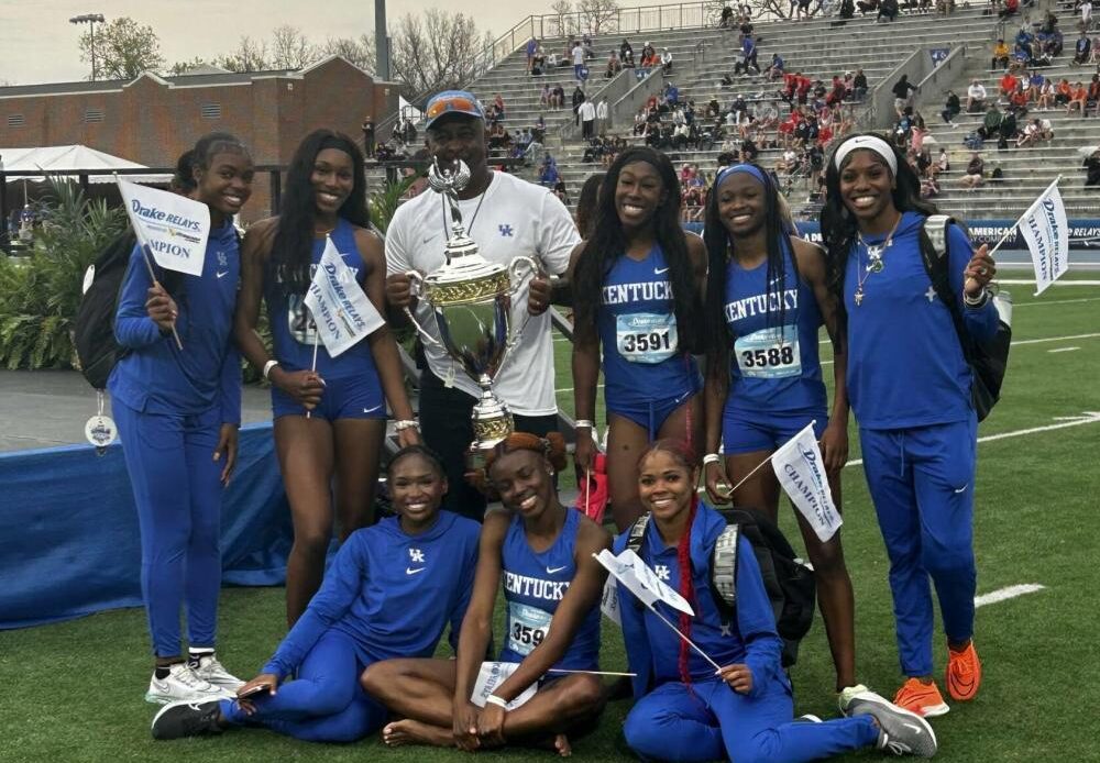 News - Kentucky, Minnesota State Both Sweeps Relay Cup Competitions at Drake Relays, Notre Dame Rolls to Women's DMR Record