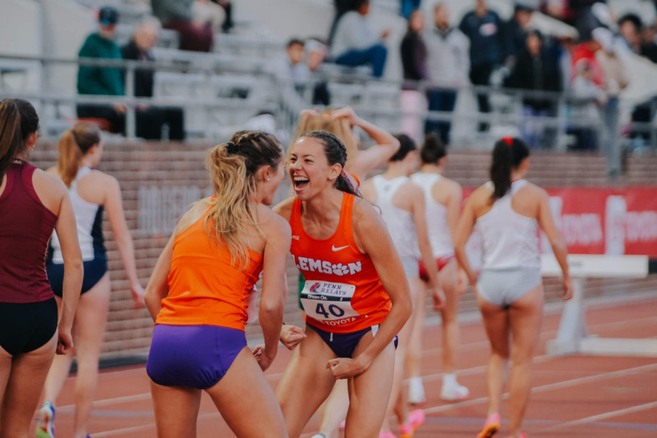 Forbes Crowned Hammer Throw Champion, Tigers Complete First Day of Penn Relays – Clemson Tigers Official Athletics Site