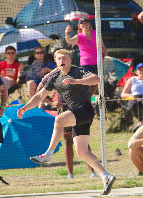 Oklahoma Throws — Alekna Rides Wind To World Record