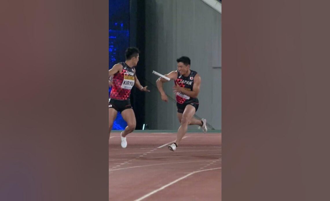 When things don't go to plan 🥹 #athletics #sports #relays #japan