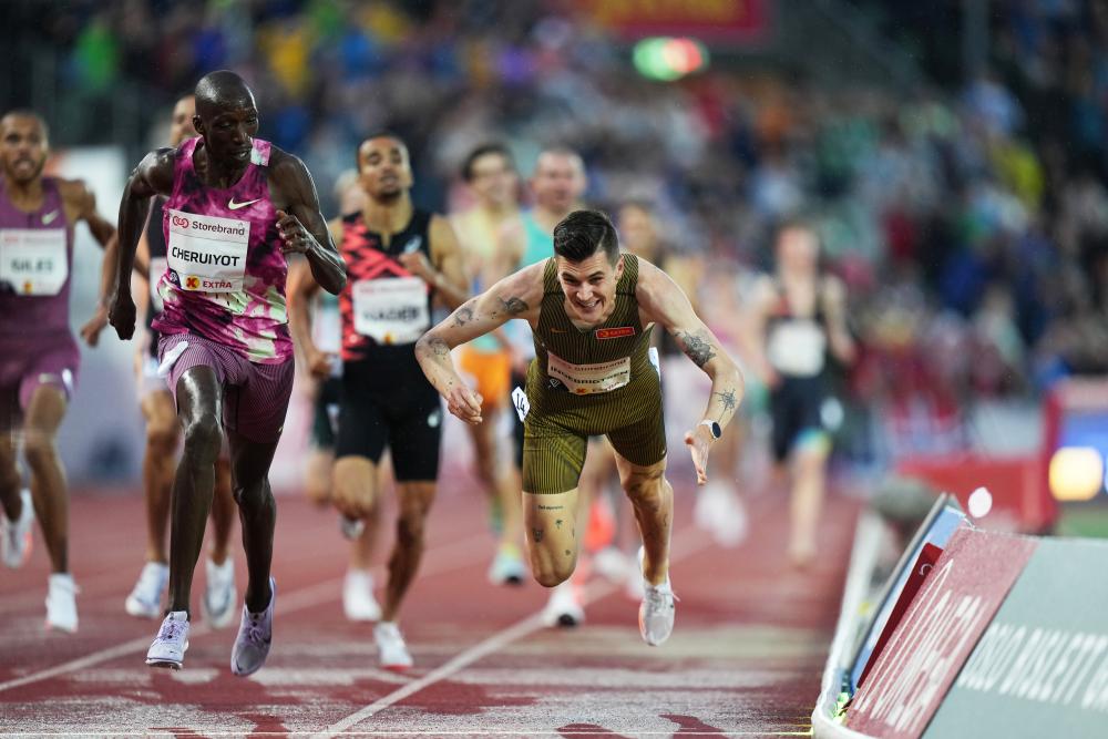 News - Ingebrigtsen Dives To The Finish Line To Edge Cheruiyot In Oslo