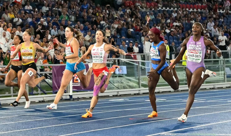 Dina Asher-Smith wins fifth European title on golden night in Rome