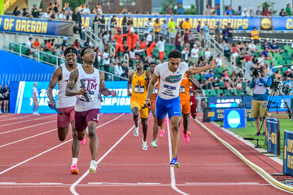 NCAA Men’s 4 x 400 — A&M’s Robinson Wins Anchor War