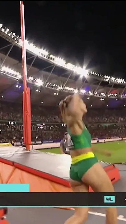 Nina Kennedy pole vaulting her way to gold 🤩 #athletics #sports #polevault #australia