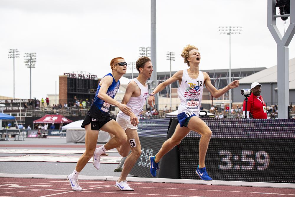 News - Brody Maasen Outlasts Riley Tricas And Mark Barajas For 1,500 Meters Victory At Junior Olympics