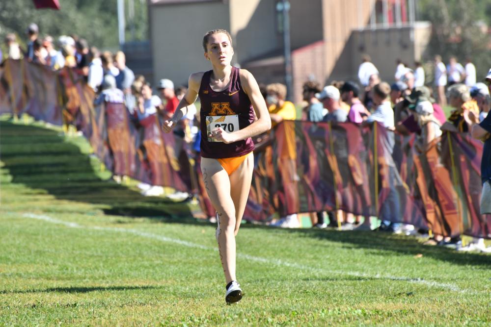 News - Ali Weimer Leads Minnesota Women To Roy Griak Team Title