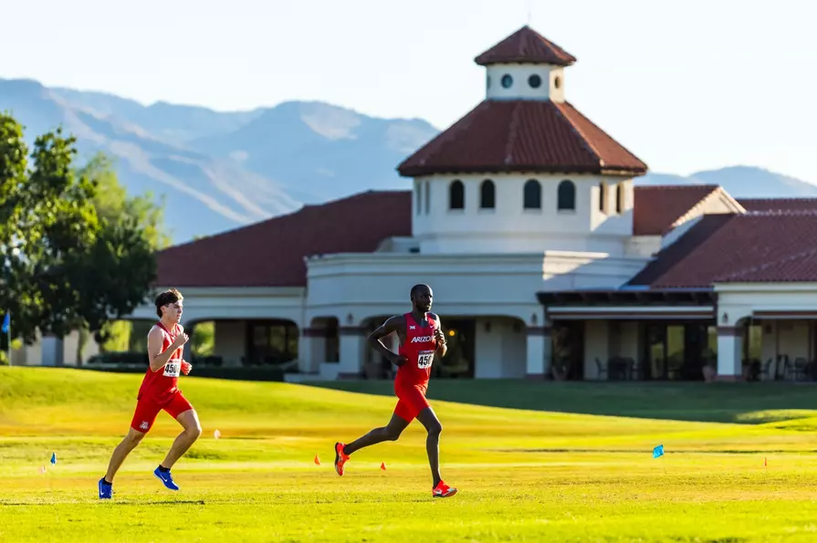 Mengich Wins 8k, Arizona Men Take Team Title at Highlander Invitational