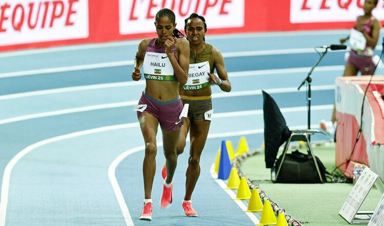 Ingebrigtsen smashes world indoor 1500m and mile records