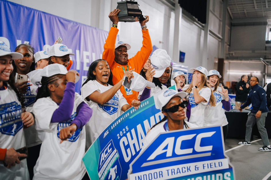 Kitt Crowned ACC Freshman of the Year, Elliott Named Coach of the Year – Clemson Tigers Official Athletics Site