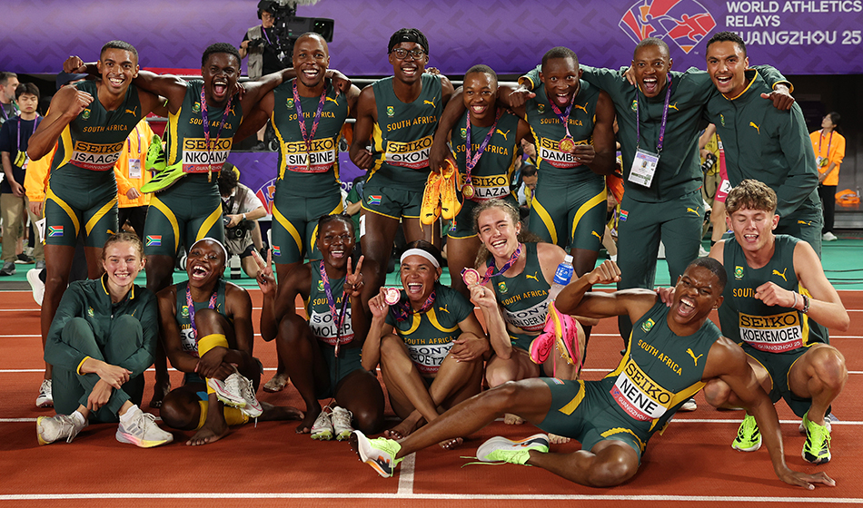 Great Britain win dramatic women's 4x100m at World Relays