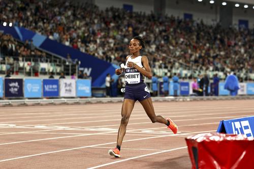 Is Beatrice Chebet Quietly Building the Most Dangerous Range in Women’s Distance Running?