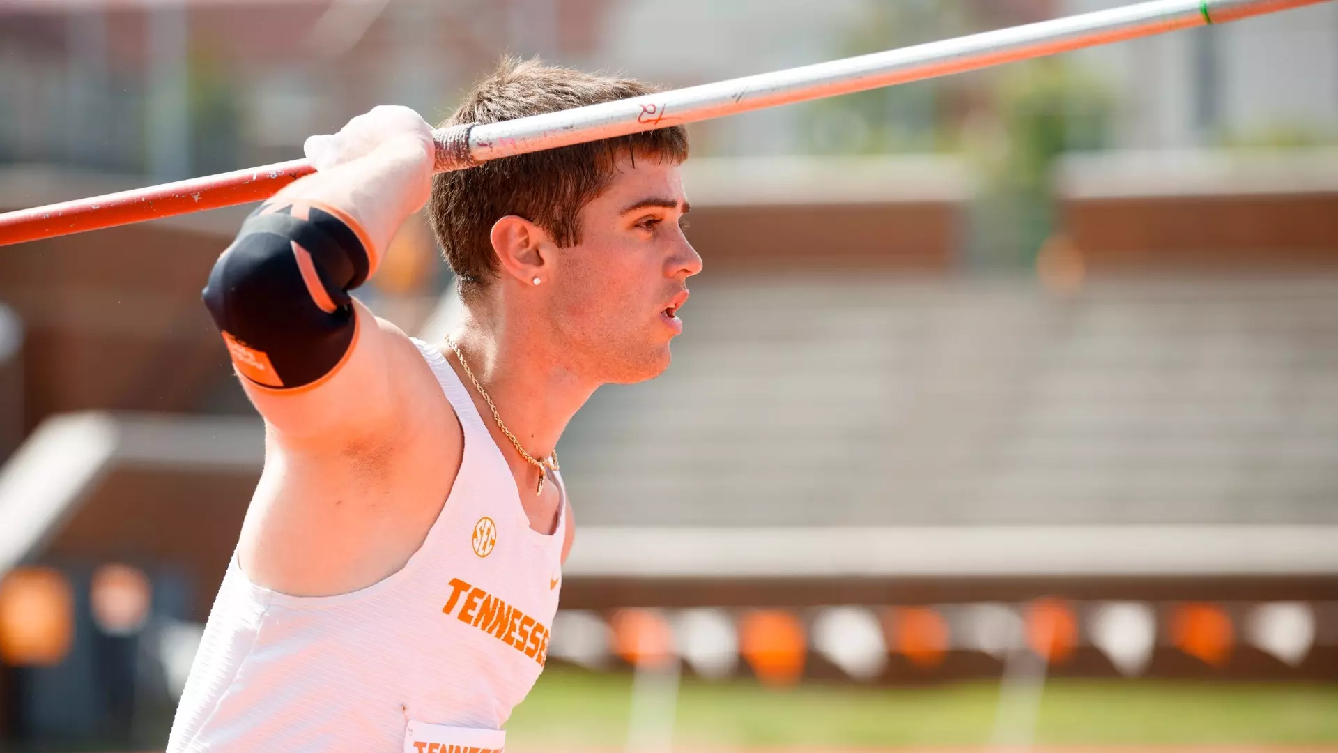 UT Sets Five NCAA Top 25 Marks On Opening Day Of Big Orange Invite