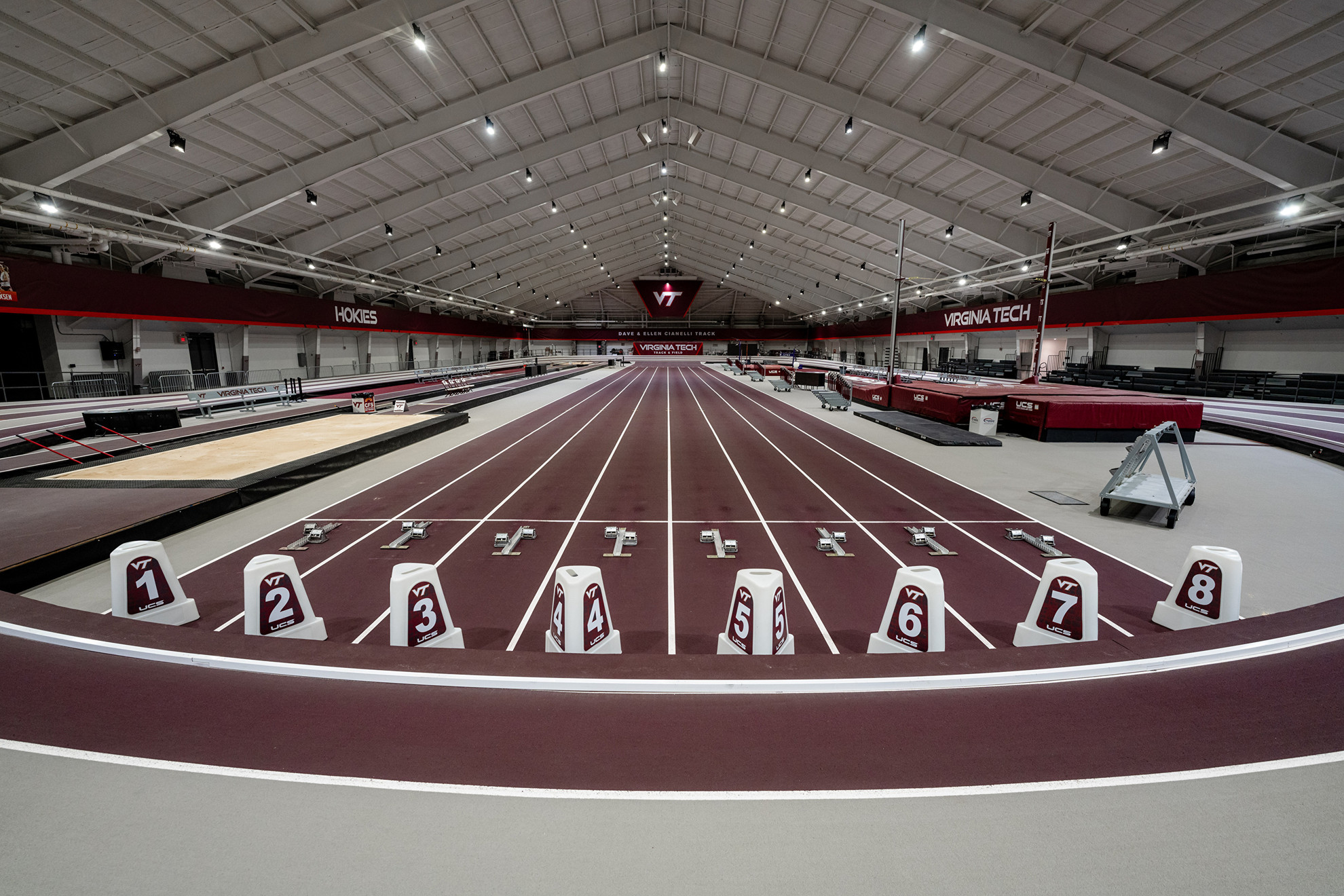 Virginia TECH