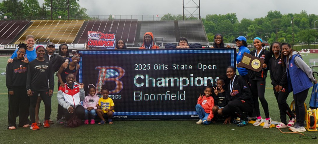 MySportsResults.com - News - Bloomfield Girls Dominate as Strauss Sets 1600m SR at 2025 CIAC State Open T&F Championship