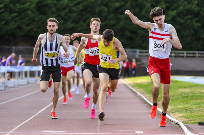 All in a Sunday's athletics: 4J Seniors and U17 Champs deliver drama and excitement